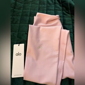 Alo Yoga 7/8 High-Waist Airlift Legging – Sweet Pink – Size M – NWT